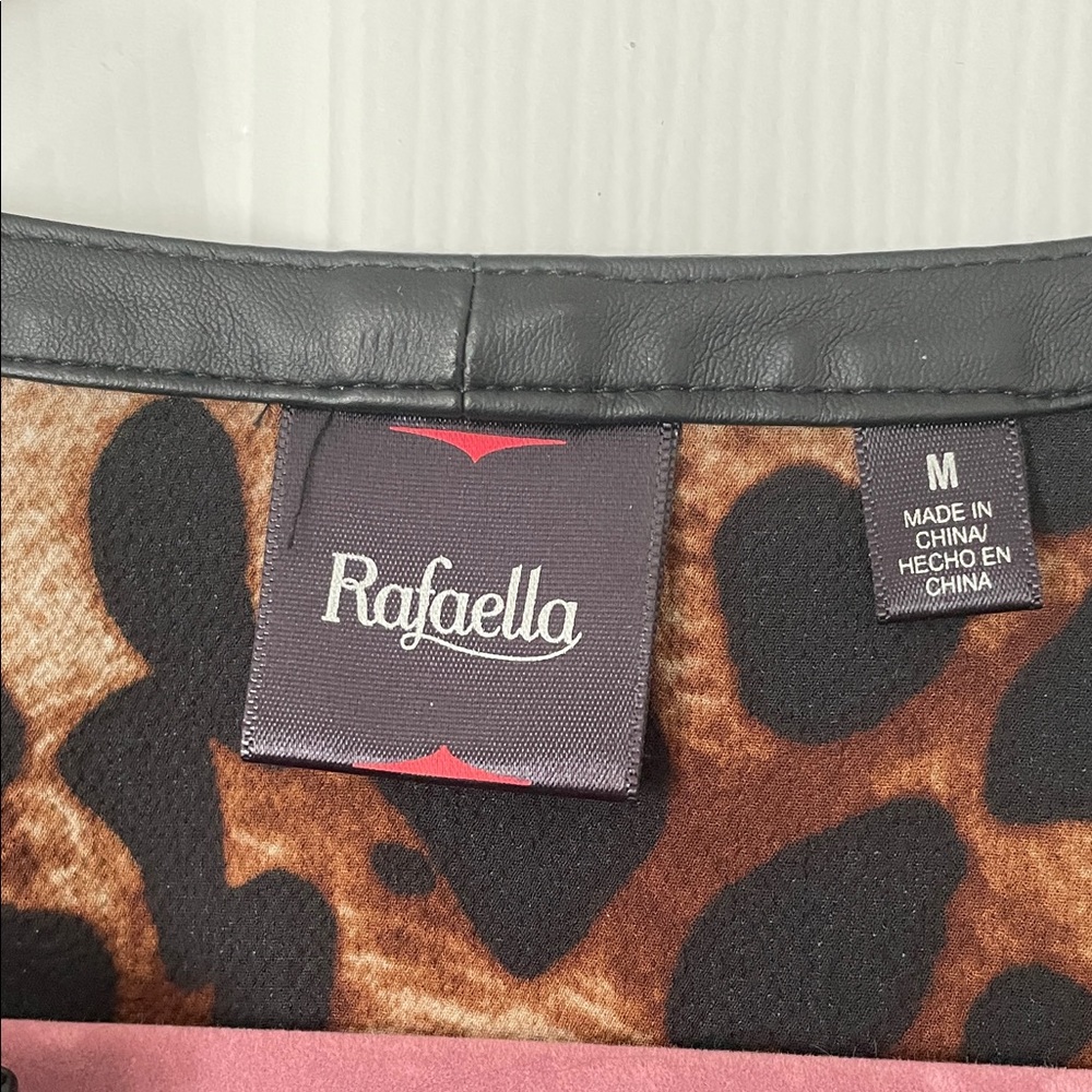 Rafaella Women's Leopard Print Blouse - Black and Brown - Picture 3 of 5